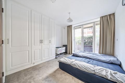 2 bedroom apartment for sale, Knoll Rise, Orpington BR6