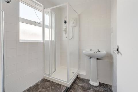 1 bedroom flat for sale, Downview Road, Worthing, West Sussex, BN11