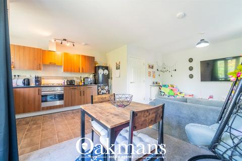 Flat 6, Maple Court Alcester Road, Finstall, Bromsgrove, B60 1EQ
