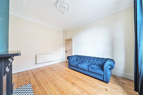 2 bedroom house for sale, Chapmangate, Pocklington, York, YO42