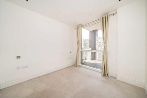 undefined, Queenshurst Square, Kingston Upon Thames KT2