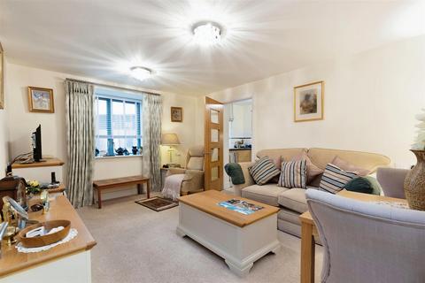 1 bedroom apartment for sale, Jenner Court, St. Georges Road, Cheltenham, GL50 3ER