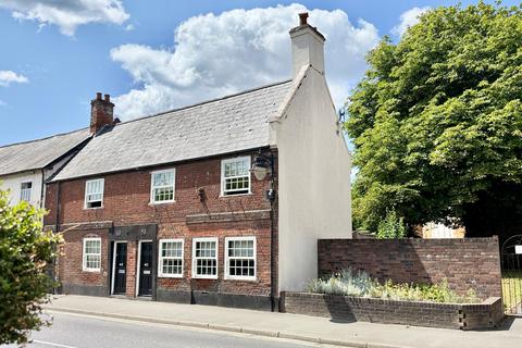 4 bedroom cottage for sale, CENTRAL RINGWOOD, BH24