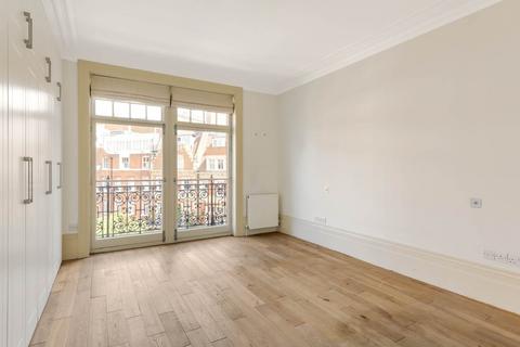 2 bedroom flat for sale, Kensington Court, Kensington, London