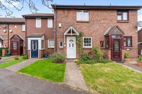 2 bedroom terraced house to rent, Apeldoorn Drive, Wallington SM6