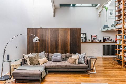 1 bedroom flat for sale, Bramshaw Road, Victoria Park, London, E9