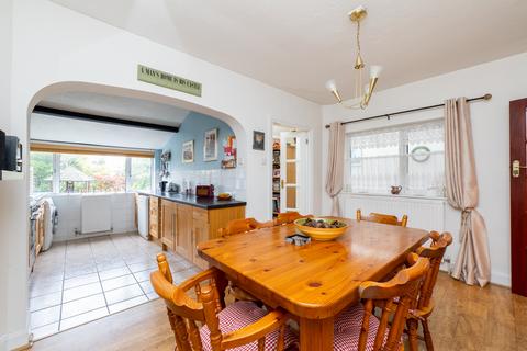 8 Jeffs Road, Sutton, SM1 2JE