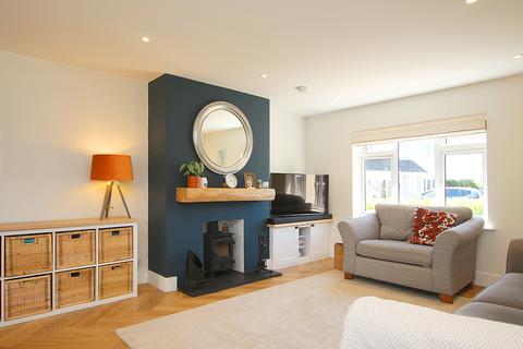 3 bedroom property for sale, 9 Clos De Beauvoir, Castel, Guernsey, GY5