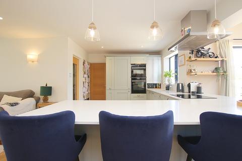 3 bedroom property for sale, 9 Clos De Beauvoir, Castel, Guernsey, GY5