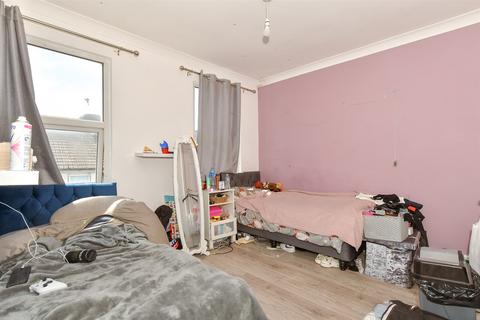 2 bedroom terraced house for sale, Thorold Road, Chatham ME5