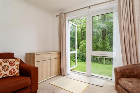 1 bedroom retirement property for sale, Mill Bay Lane, Horsham