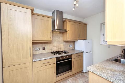 2 bedroom apartment to rent, Wren Court, Surbiton KT5