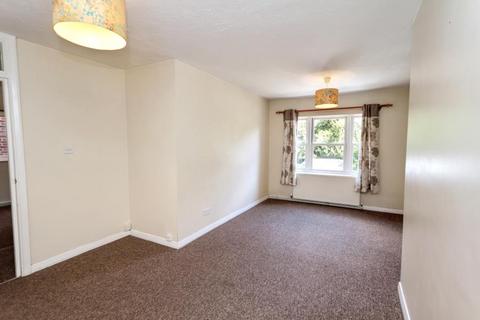 2 bedroom apartment to rent, Wren Court, Surbiton KT5