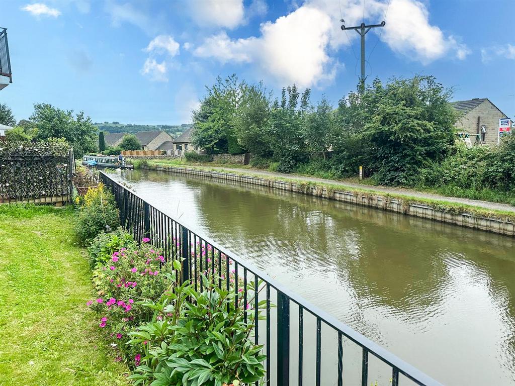 Four Bed Townhouse, Silsden 27
