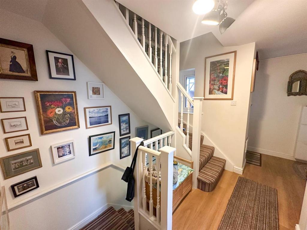 Four Bed Townhouse, Silsden 10