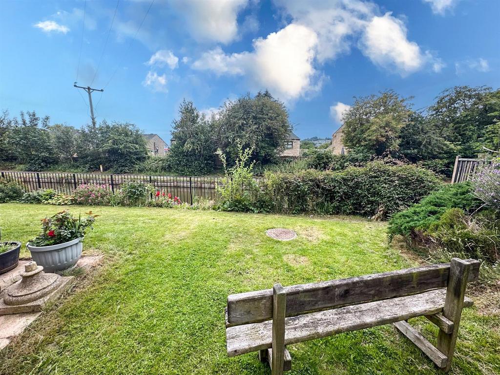 Four Bed Townhouse, Silsden 25