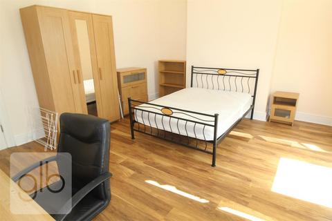 6 bedroom house share to rent, Walsgrave Road, Coventry