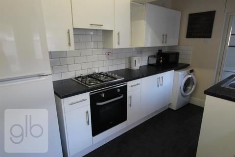 6 bedroom house share to rent, Walsgrave Road, Coventry