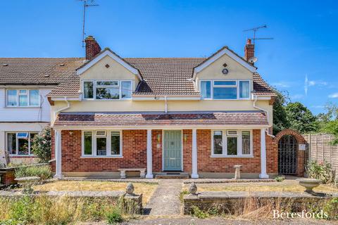 3 bedroom semi-detached house for sale, Maldon Road, Margaretting, CM4