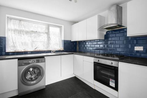 90 Aysgarth, Bracknell, RG12 8SF