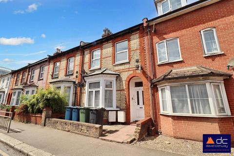 2 bedroom flat for sale, Headstone Road, Harrow, HA1 1PE