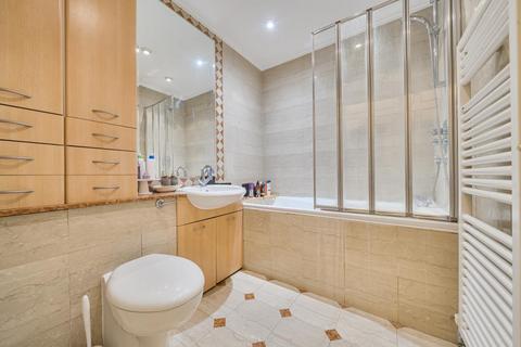 3 bedroom flat for sale, Hanover Gate Mansions,  London,  NW1