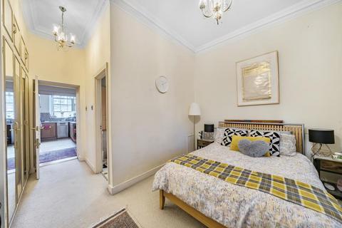 3 bedroom flat for sale, Hanover Gate Mansions,  London,  NW1