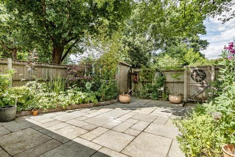 15 Hodder Close, Chandler's Ford, Eastleigh, SO53 4QD