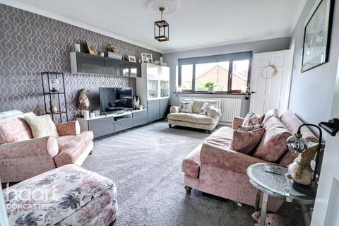 2 bedroom bungalow for sale, Coniston Road, Askern, Doncaster