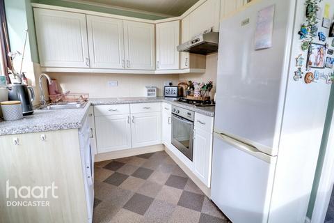 2 bedroom bungalow for sale, Coniston Road, Askern, Doncaster