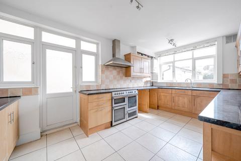5 bedroom semi-detached house to rent, Park Avenue North, London, NW10