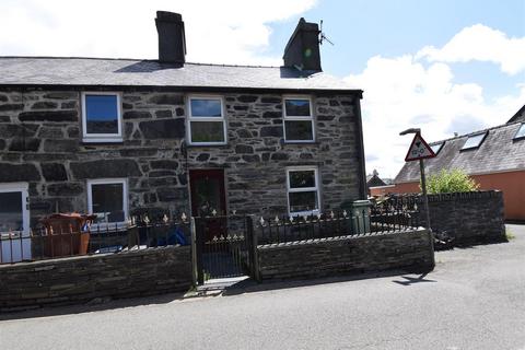 2 bedroom semi-detached house for sale, Gwyndy, Glanypwll