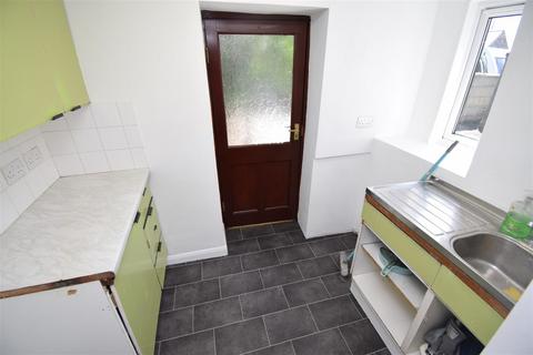 2 bedroom semi-detached house for sale, Gwyndy, Glanypwll