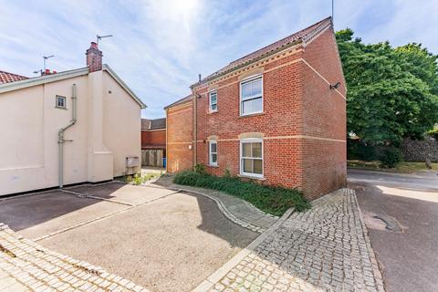 3 Bakers Road, Norwich, NR3 3AZ