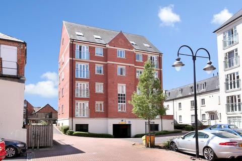 2 bedroom flat for sale, Ushers Court, Trowbridge