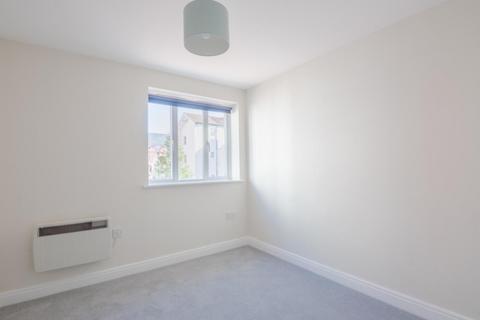 2 bedroom flat for sale, Ushers Court, Trowbridge