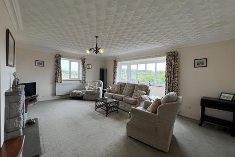 undefined, Llanfaelog, Ty Croes, Anglesey, LL63