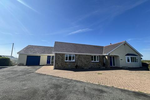 undefined, Llanfaelog, Ty Croes, Anglesey, LL63