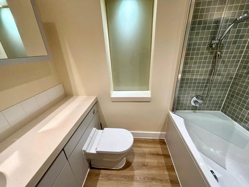 Apartment in Birmingham - More