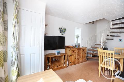 1 bedroom end of terrace house for sale, Harebell Way, Suffolk, NR33