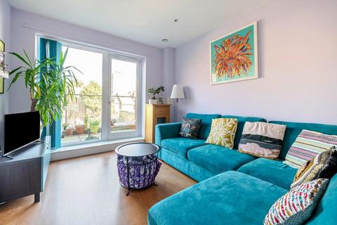 1 bedroom apartment for sale, River Heights, London, N17