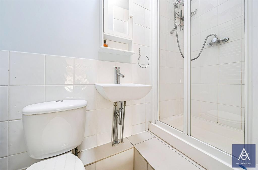 En-Suite Shower