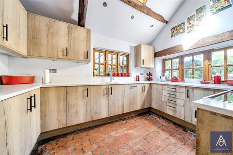 4 bedroom terraced house for sale, Chapel Road, Banbury OX17