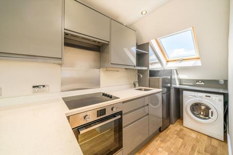 1 bedroom flat for sale, Garratt Terrace, London SW17