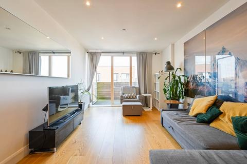 4 Barry Blandford Way, London E3