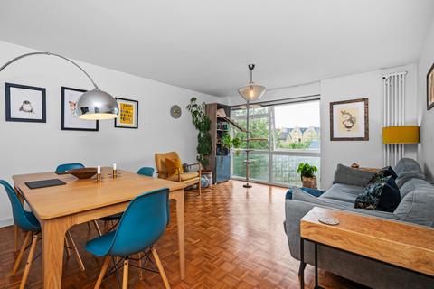 2 bedroom apartment for sale, Southey Road, London SW19