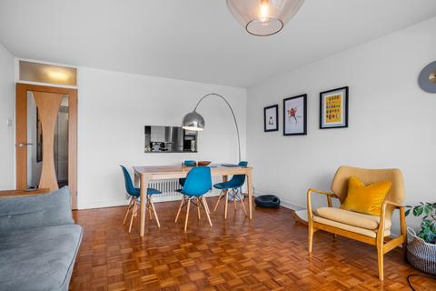2 bedroom apartment for sale, Southey Road, London SW19