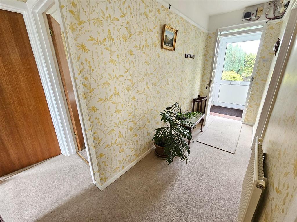 Entrance Hall.jpg