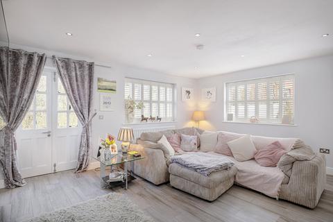 Felbrook House, 9 Barlee Close, Clavering, Saffron Walden, CB11 4SN