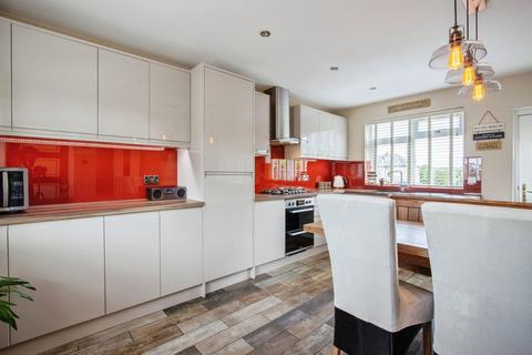 71 Middleton Road, Morley, Leeds, LS27 8DH